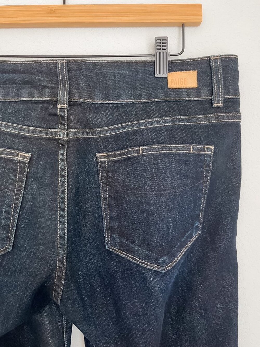 PAIGE Hidden Hills Low Rise Bootcut Jeans Dark Wash 31 x 34 - Picture 5 of 7